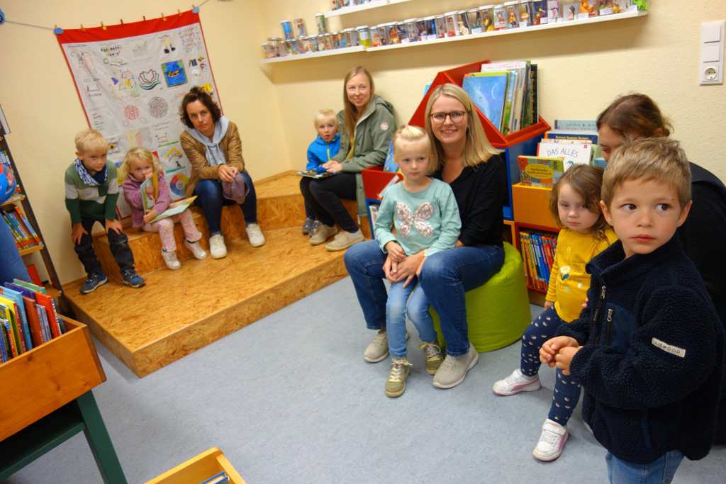 Nachts in der Bücherei Lese- und Partynacht der Kuscheltiere